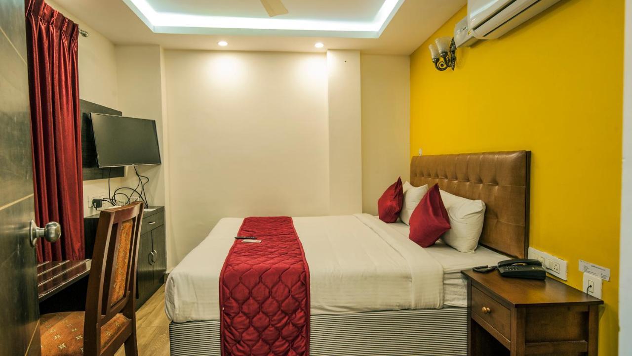 Hotel Windsor Castle Brigade Rd 3*