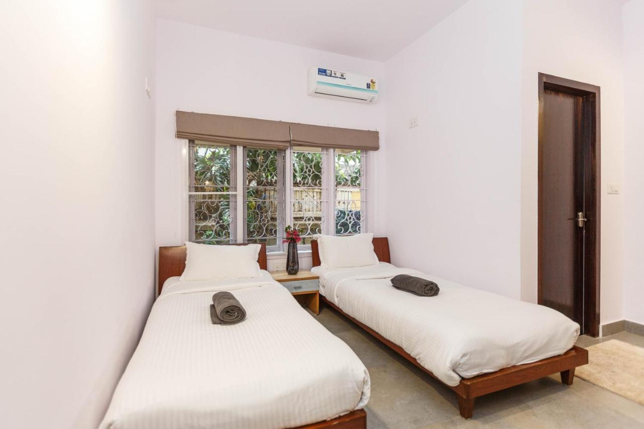 Hostel Locul Uptown - Near Palace Grounds Bangalore