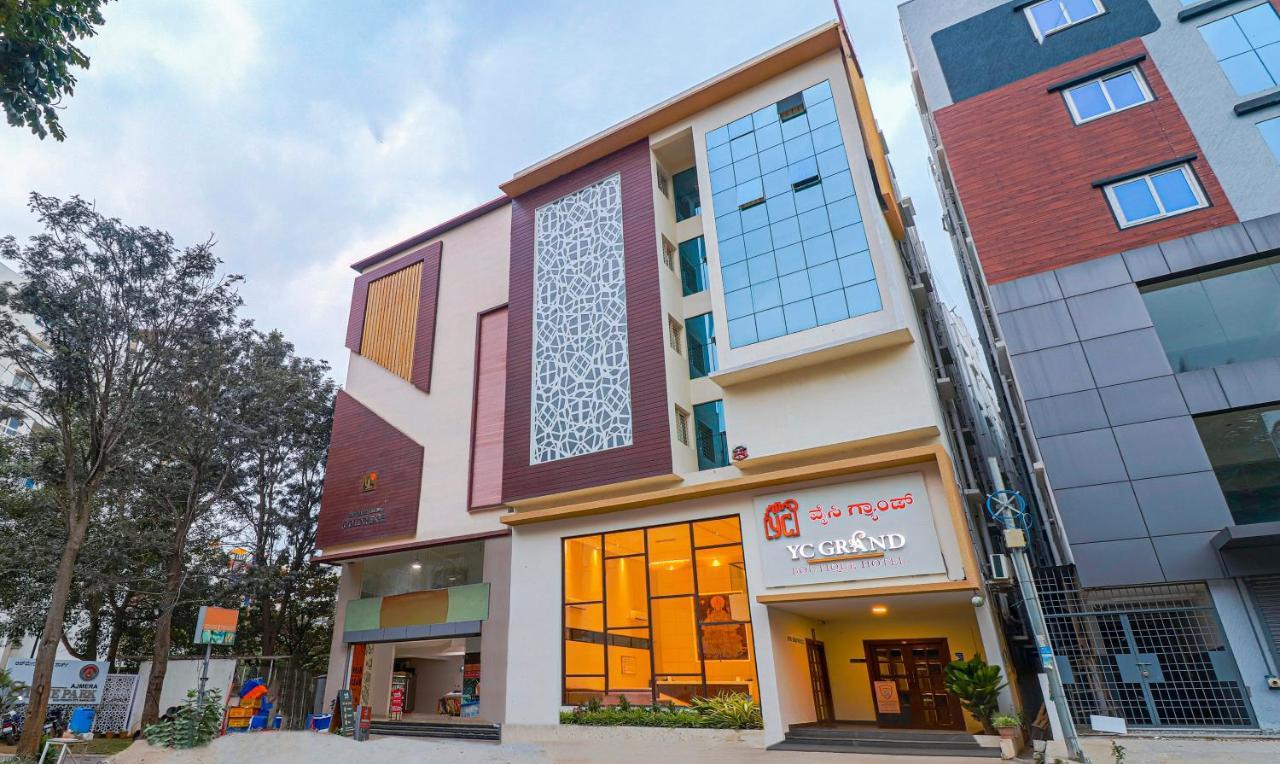 Hotel Treebo Yc Grand Boutique, Electronic