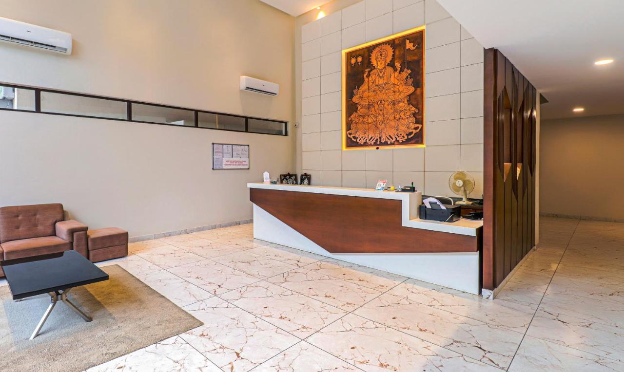 Hotel Treebo Yc Grand Boutique, Electronic Bangalore