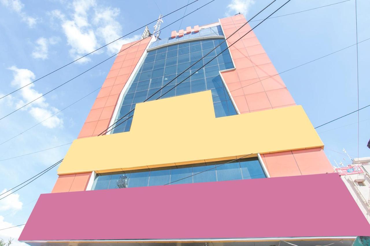 Oyo 579 Hotel Aab 3*