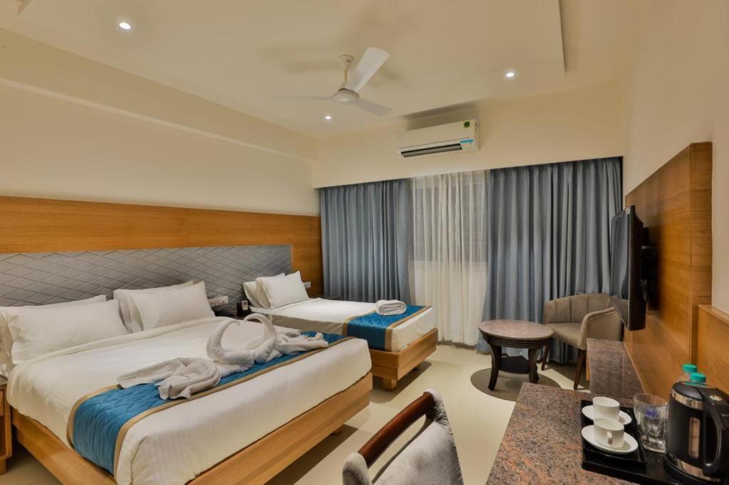 Hotel Vbr Grand