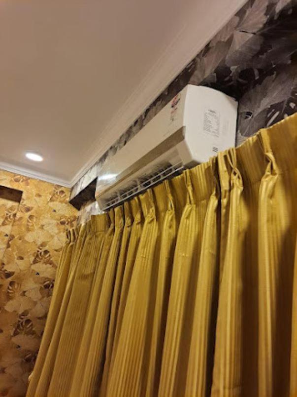 Signature Inn Hotel *
