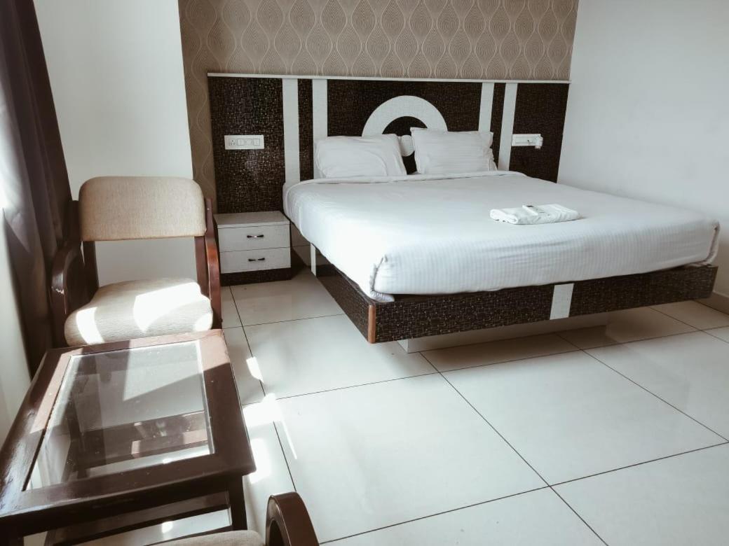 Urban Smart Wagtail Hotel Bangalore
