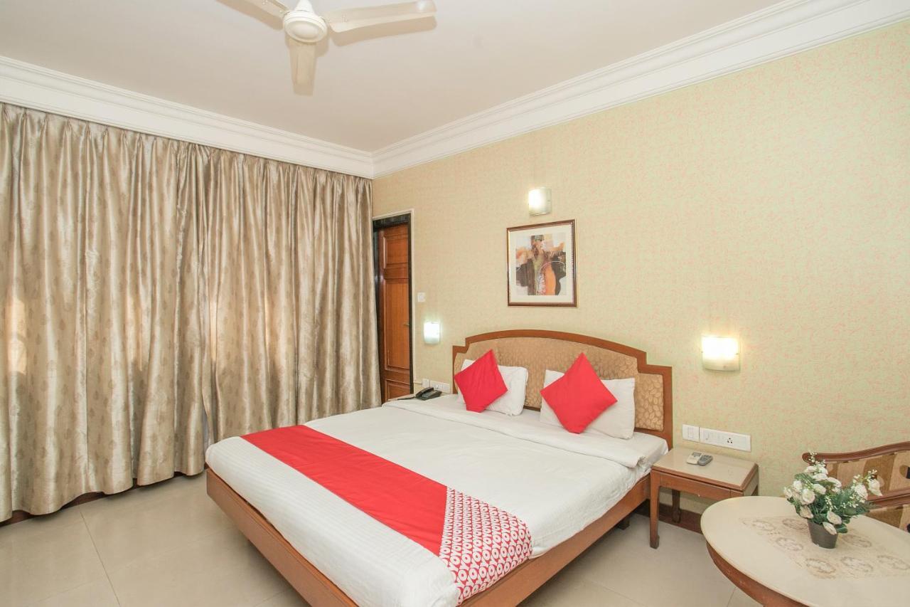 Hotel Oyo 579 Hotel Aab Bangalore