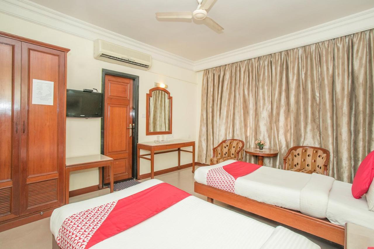 Oyo 579 Hotel Aab Hotel 3*