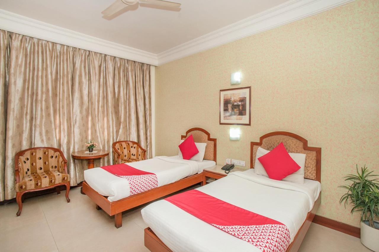 Hotel Oyo 579 Hotel Aab 3*