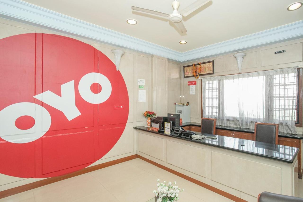 Oyo 579 Hotel Aab Hotel 3*