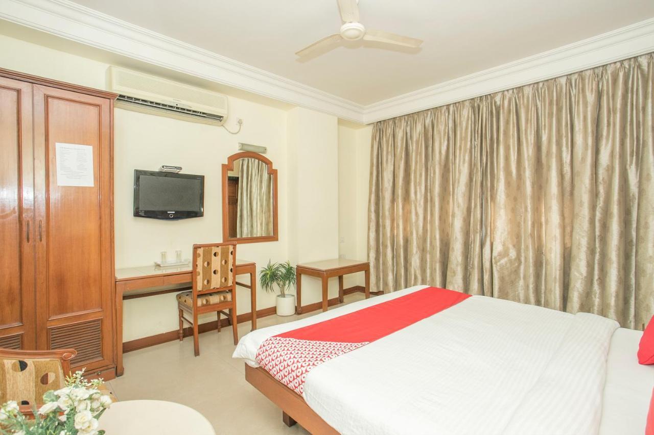 Oyo 579 Hotel Aab 3* Bangalore