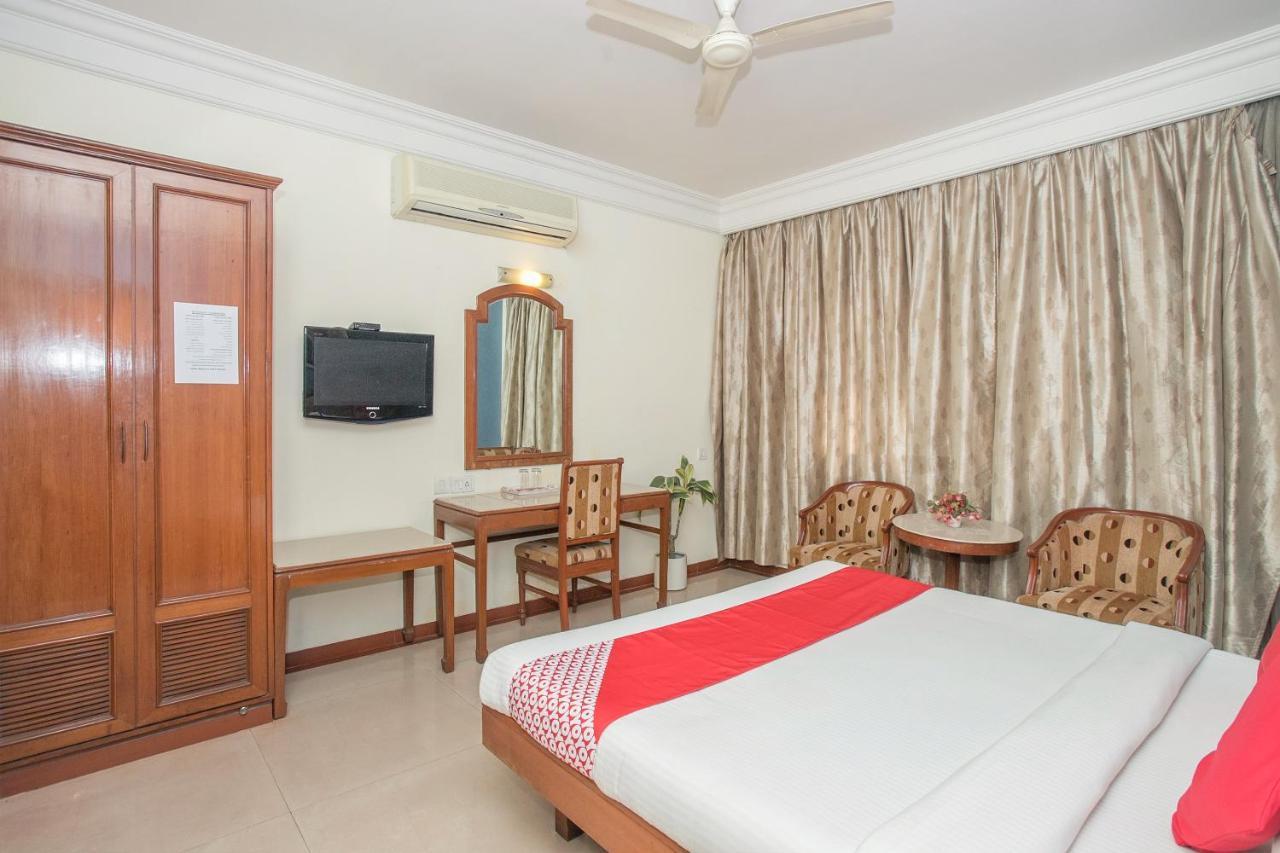 Oyo 579 Hotel Aab Bangalore