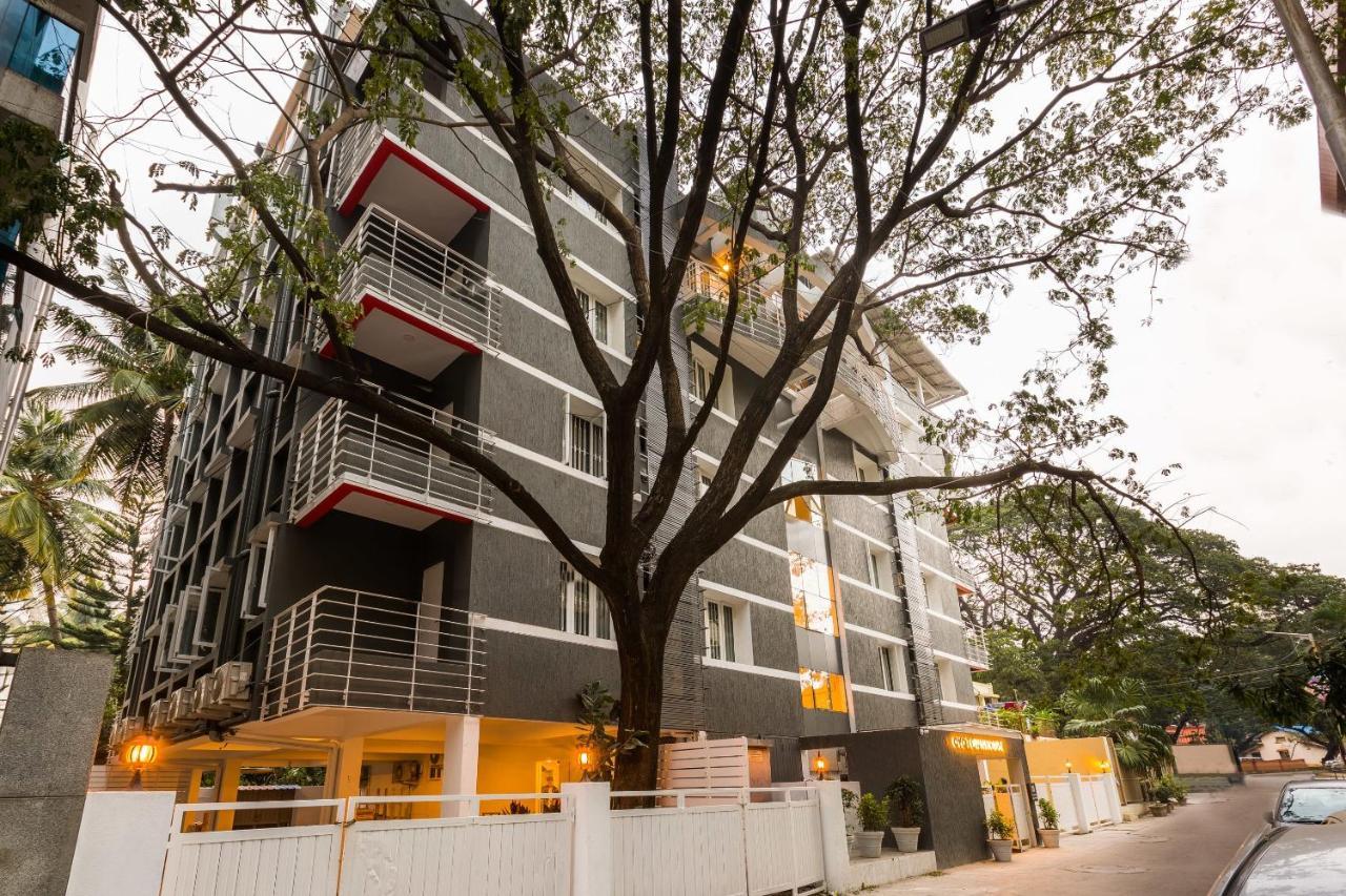Oyo Townhouse 025 Garuda Mall Hotel
