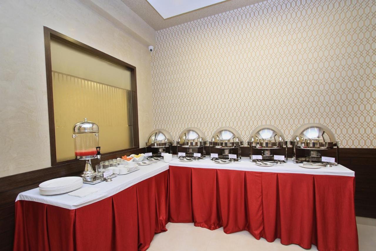 La Sara Regent Bangalore