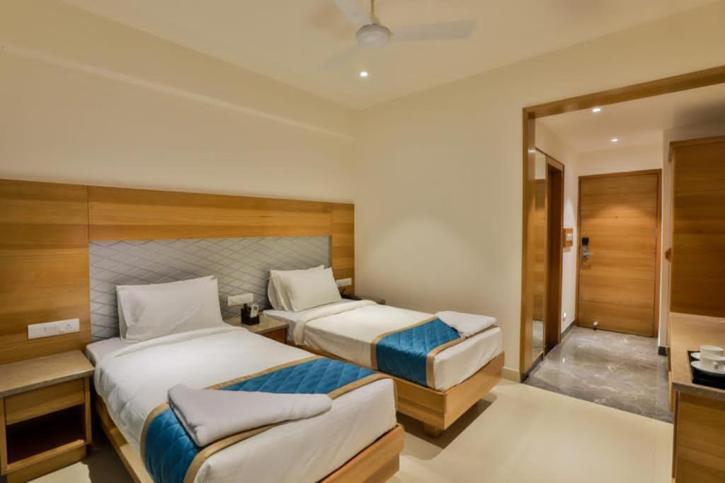 Vbr Grand Hotel