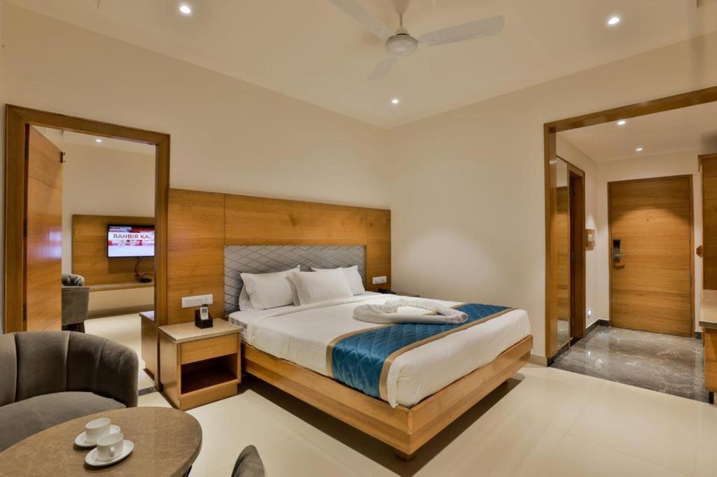 Hotel Vbr Grand 3*