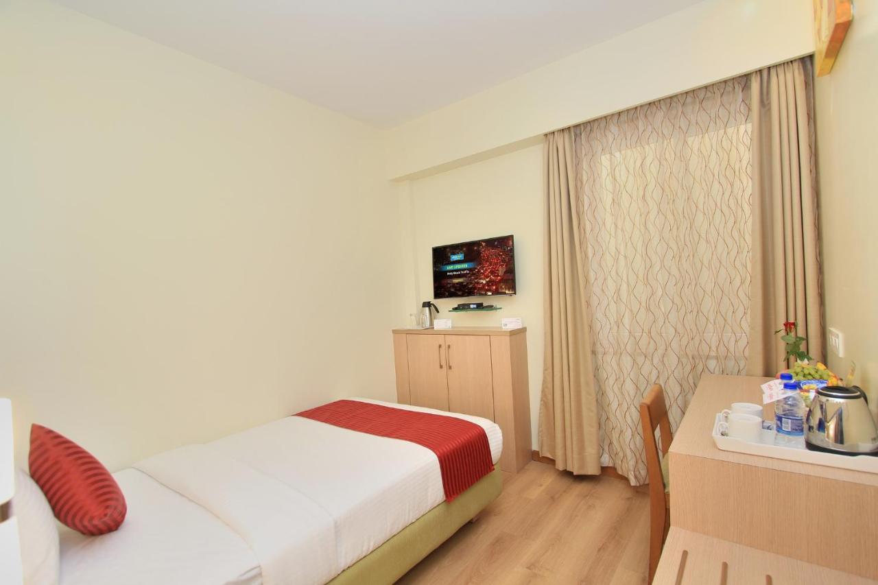La Sara Regent Hotel Bangalore