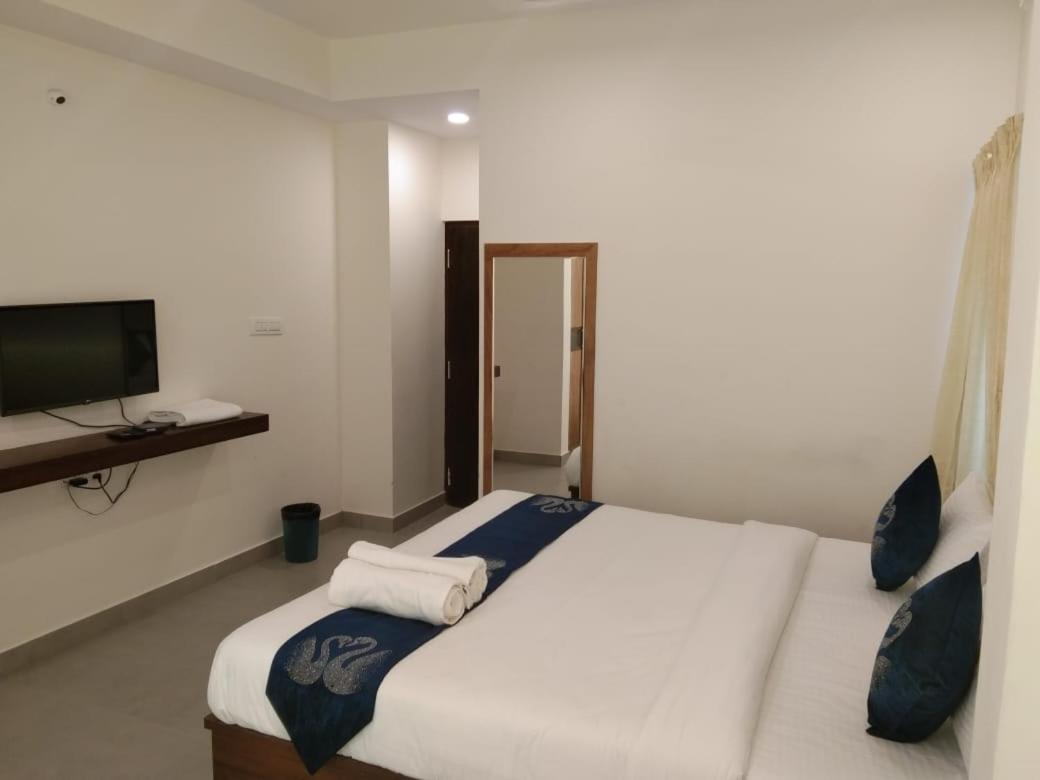 Hotel Amulya Fine Dine Residency