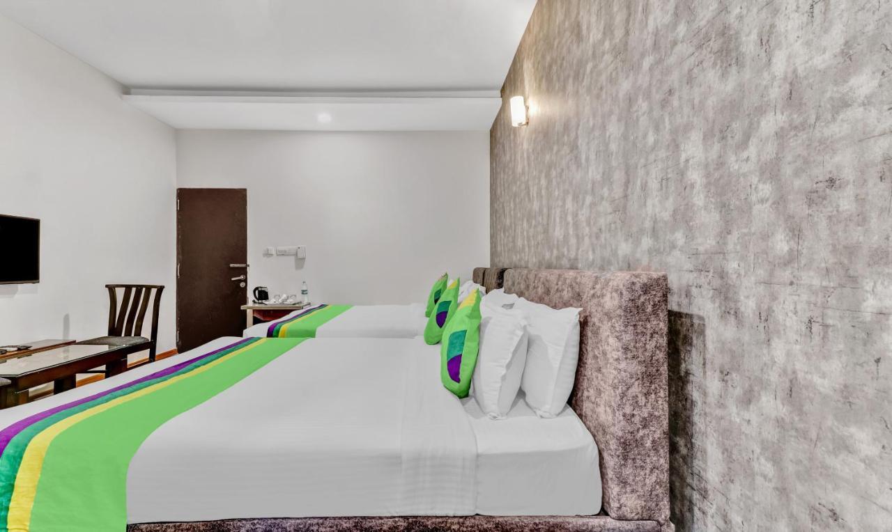 Hotel Treebo Trip Dhanvitha Suites Bannerghatta Main Road Bangalore