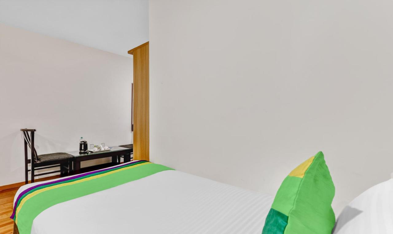 Treebo Trip Dhanvitha Suites Bannerghatta Main Road Hotel 3*