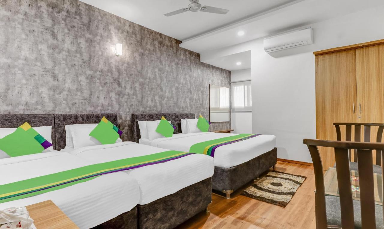 Treebo Trip Dhanvitha Suites Bannerghatta Main Road Hotel