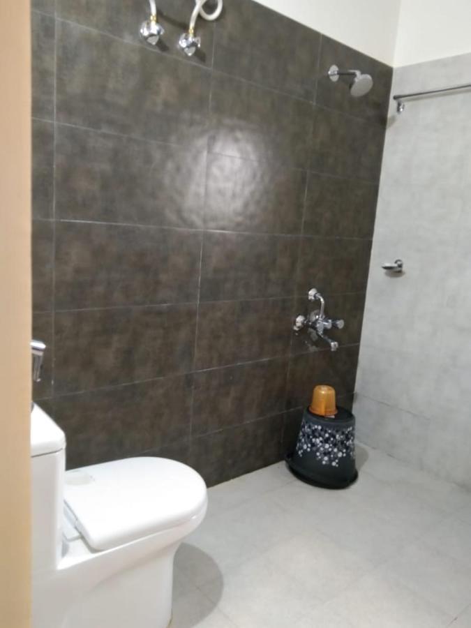Amulya Fine Dine Residency Hotel 3*