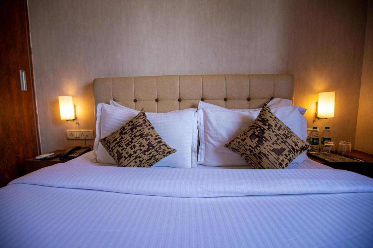 Vera By Bisque Brookefield Hotel 3*