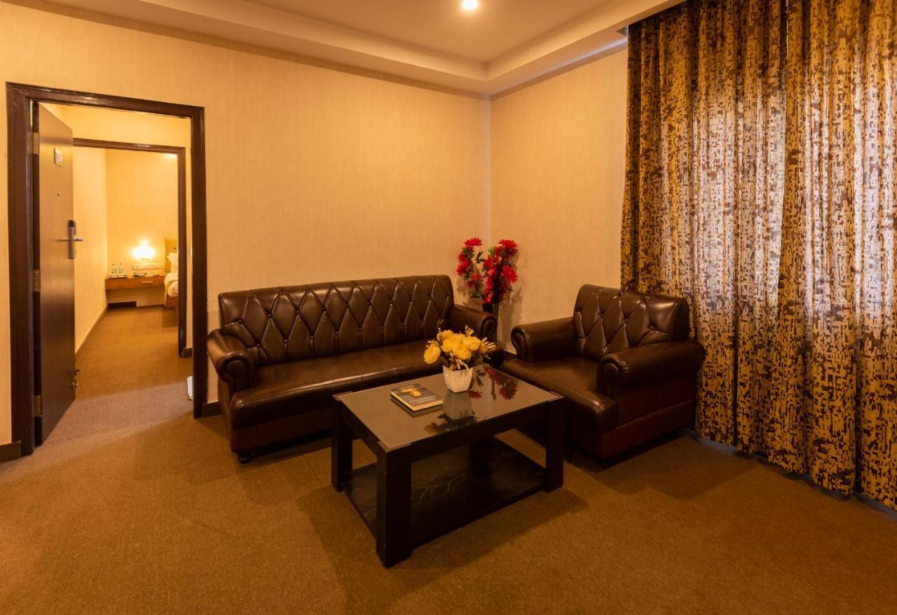 Vera By Bisque Brookefield Hotel 3*