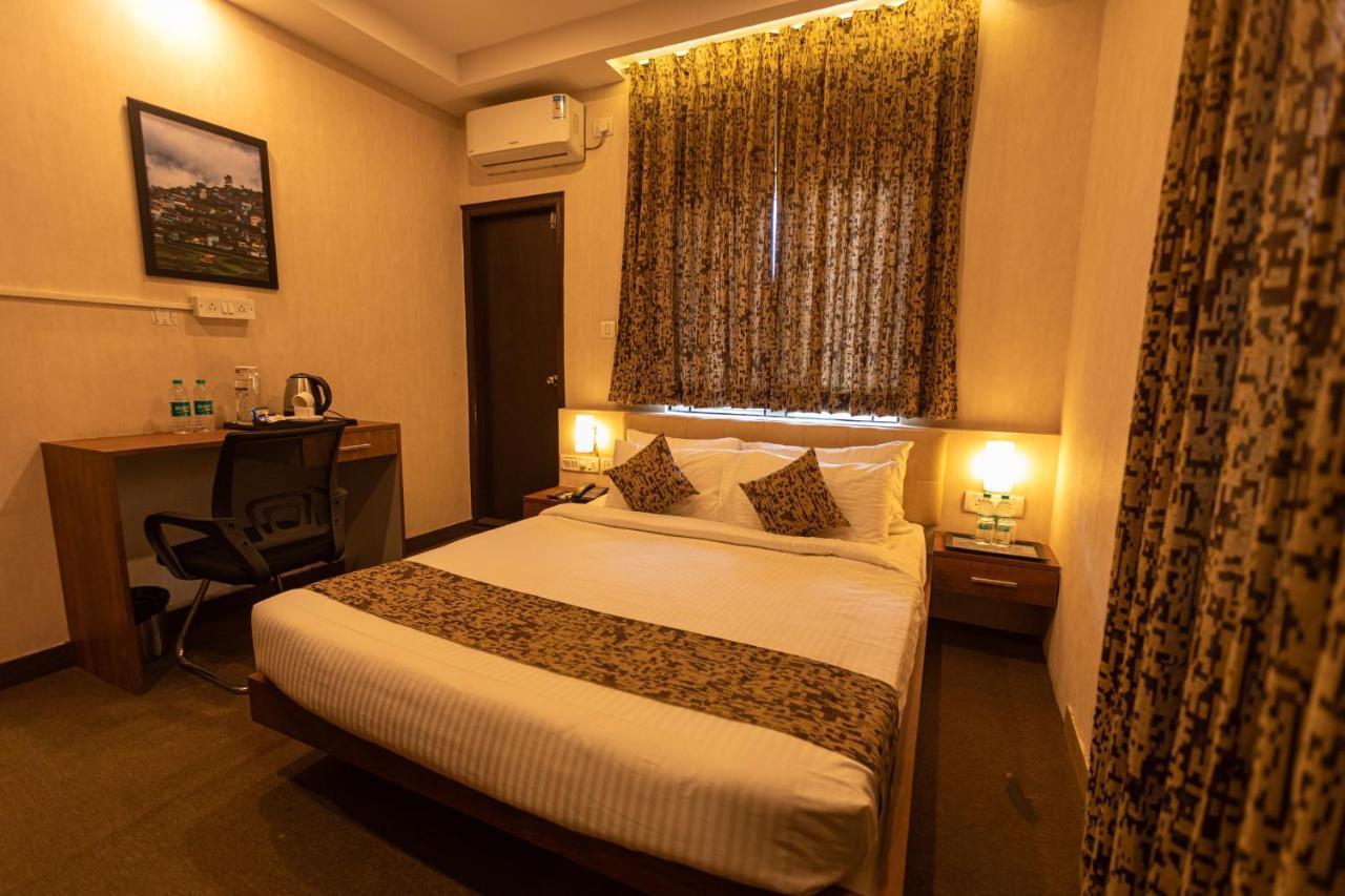 Vera By Bisque Brookefield Hotel