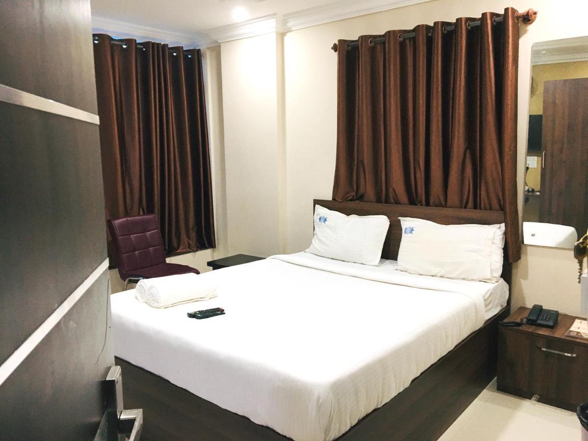 Hotel Royal Star Bangalore