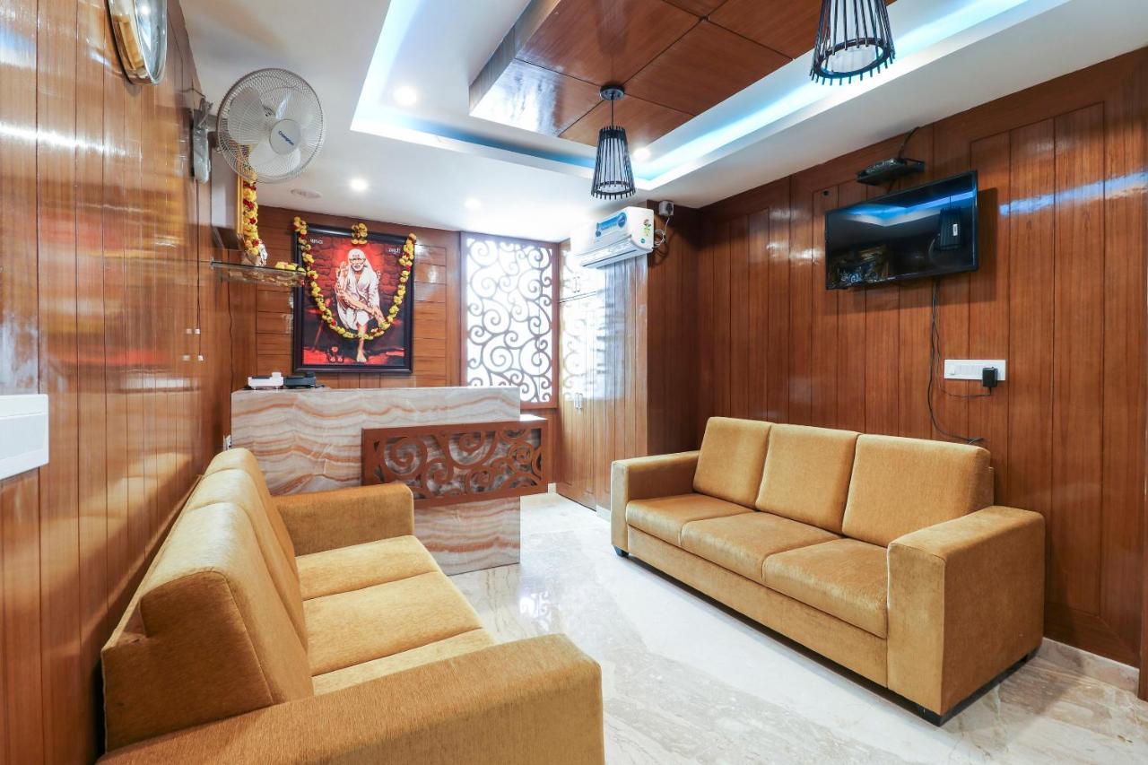 Capital O 64592 Dhanvitha Residency 3*