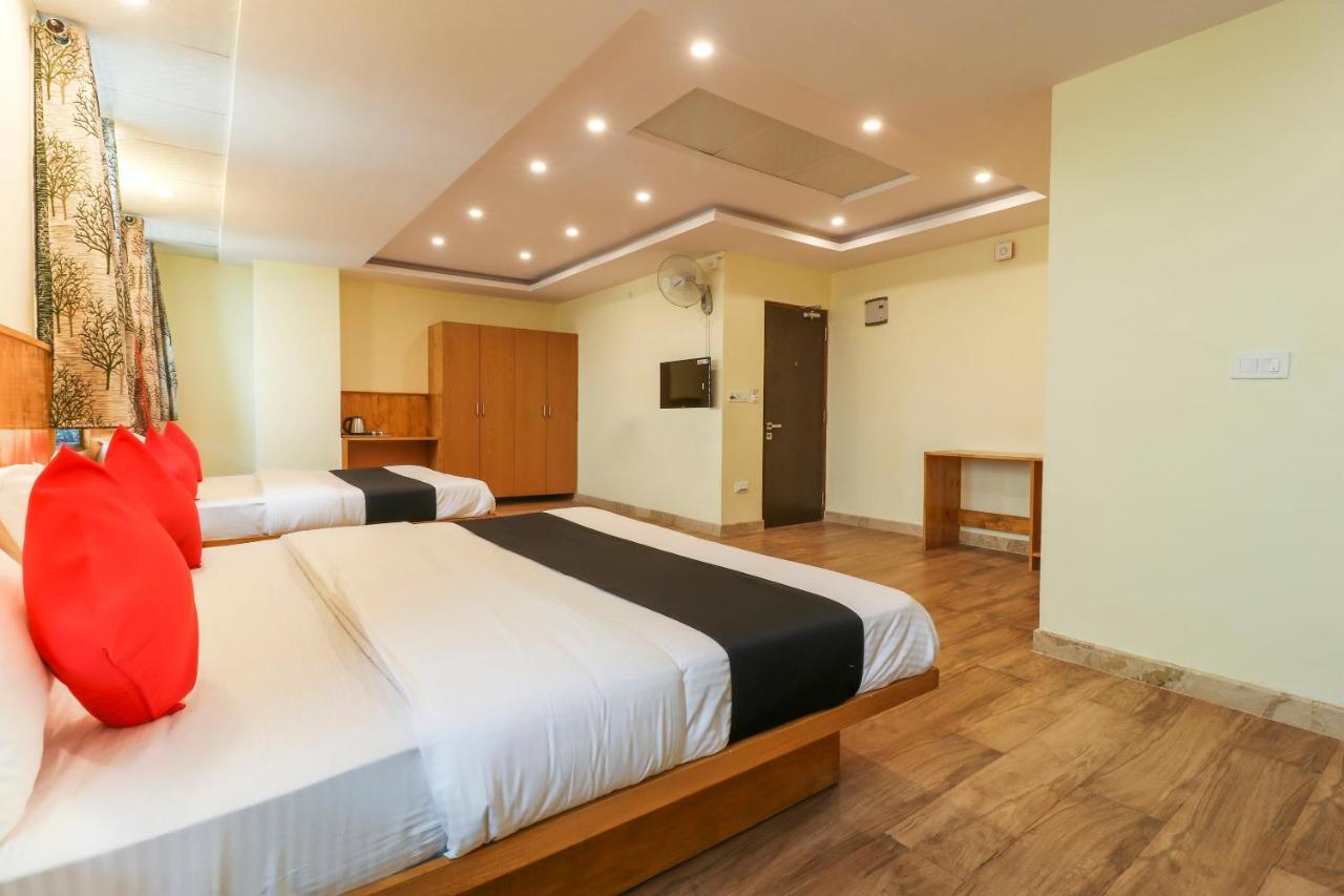 Hotel Capital O 64592 Dhanvitha Residency