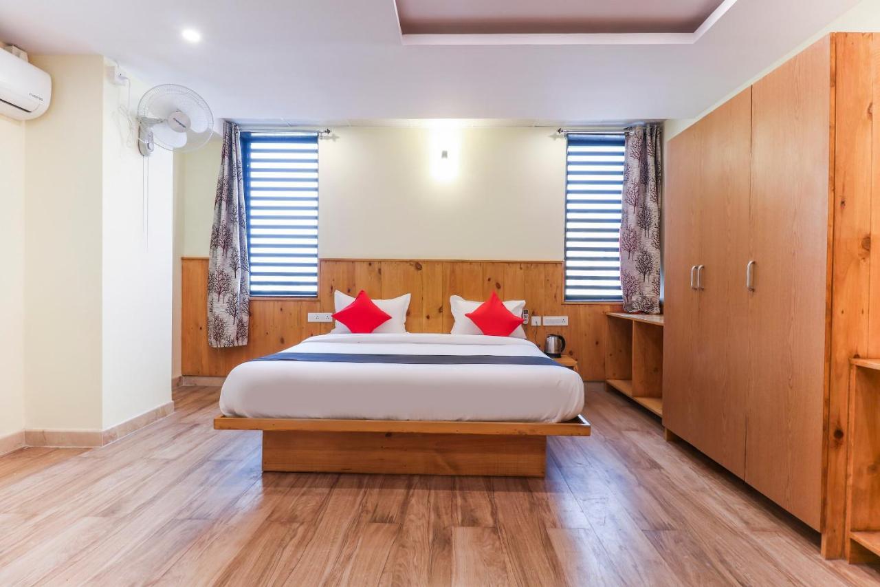 Hotel Capital O 64592 Dhanvitha Residency 3*