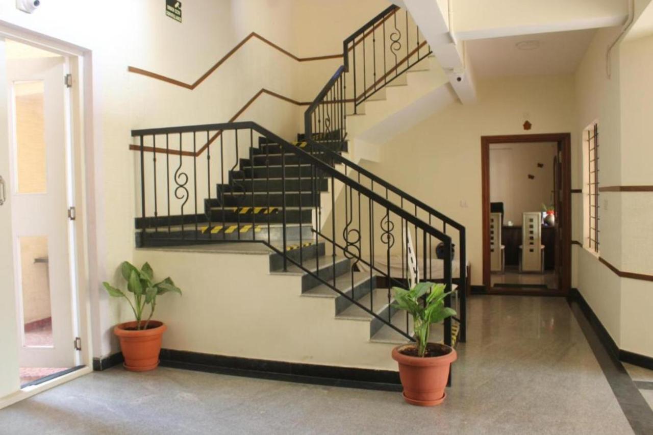 Fabhotel Service Inn Manyata