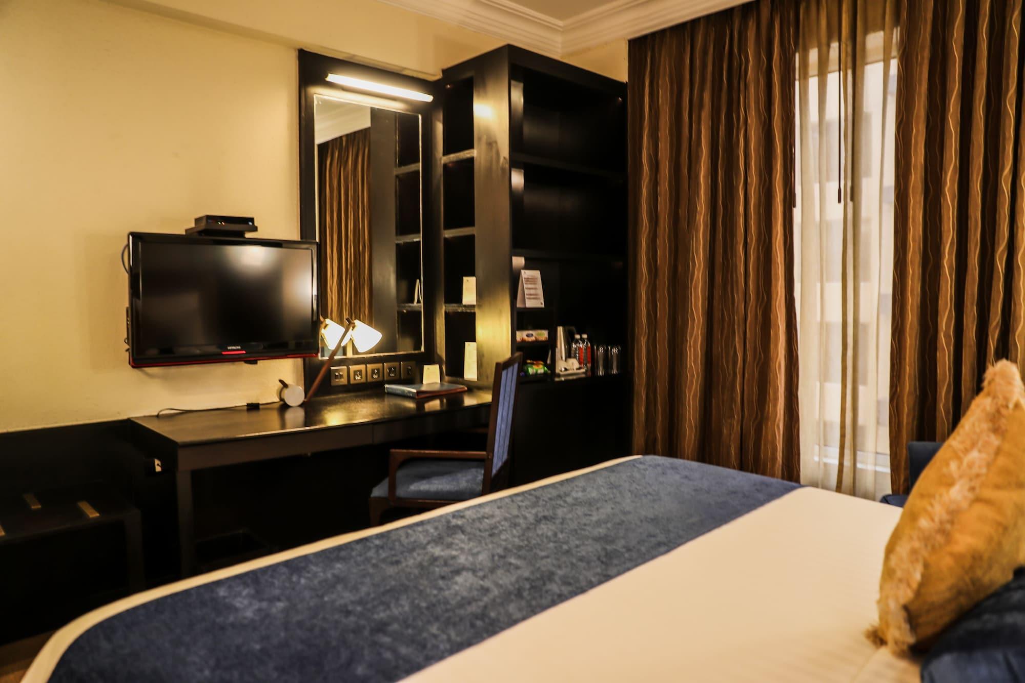 Hotel Sterlings Mac 5*