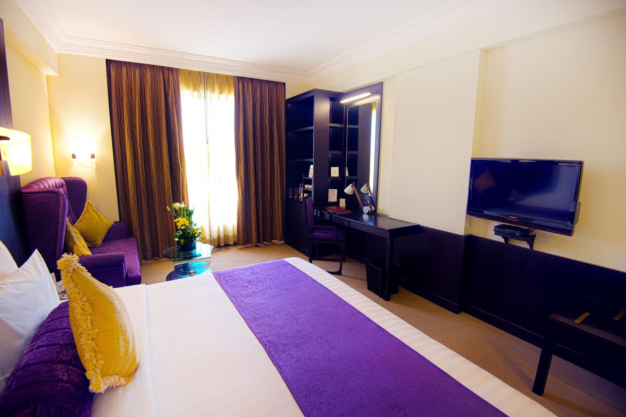 Sterlings Mac Hotel 5*