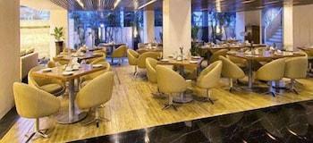 Monarch Luxur - Infantry Road Bangalore