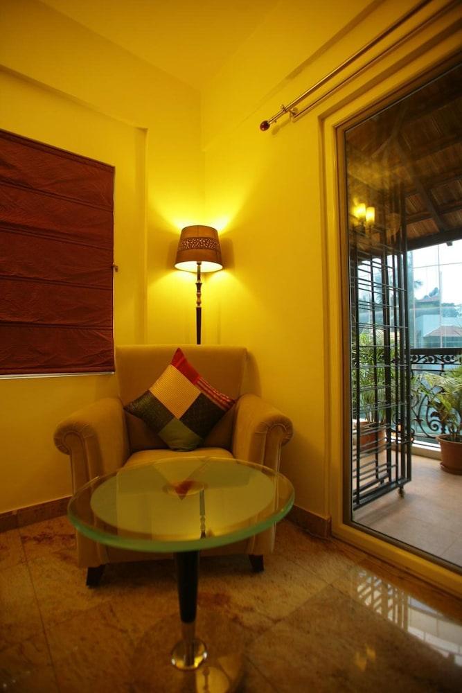 Hotel Justa Off Mg Road Bangalore