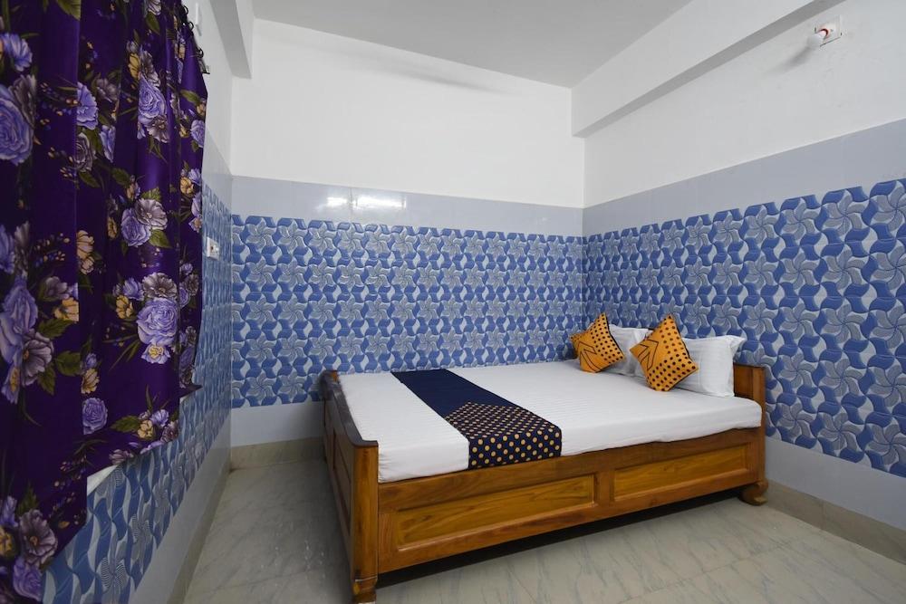 Golden Residency, Gandhi Nagar Bangalore