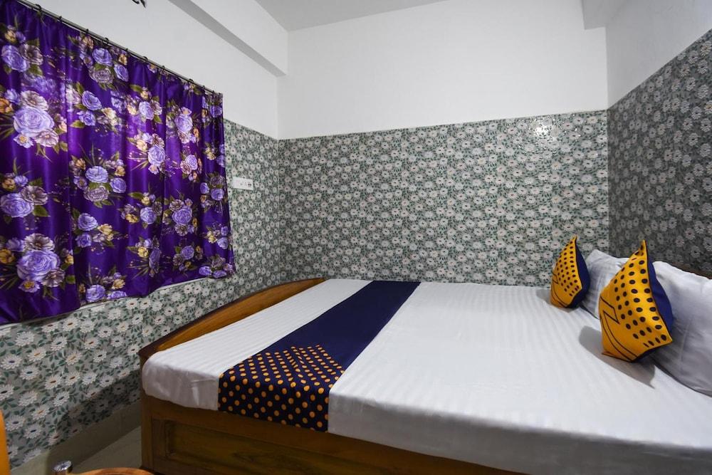 Hotel Golden Residency, Gandhi Nagar
