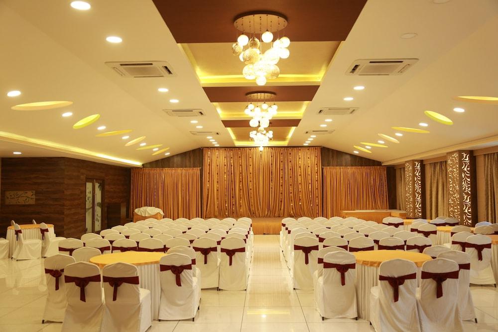 Ramanashree Richmond Hotel Bangalore