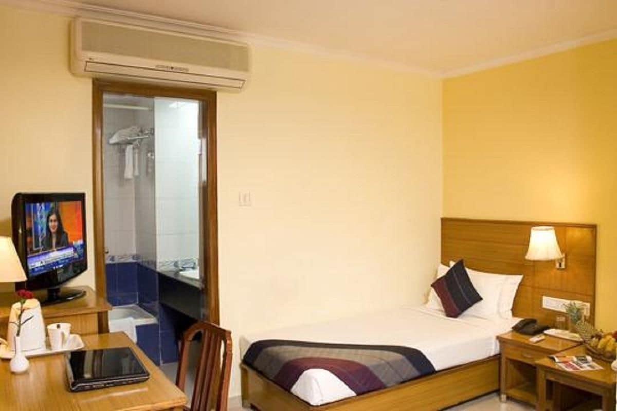 Ramanashree Brunton Hotel