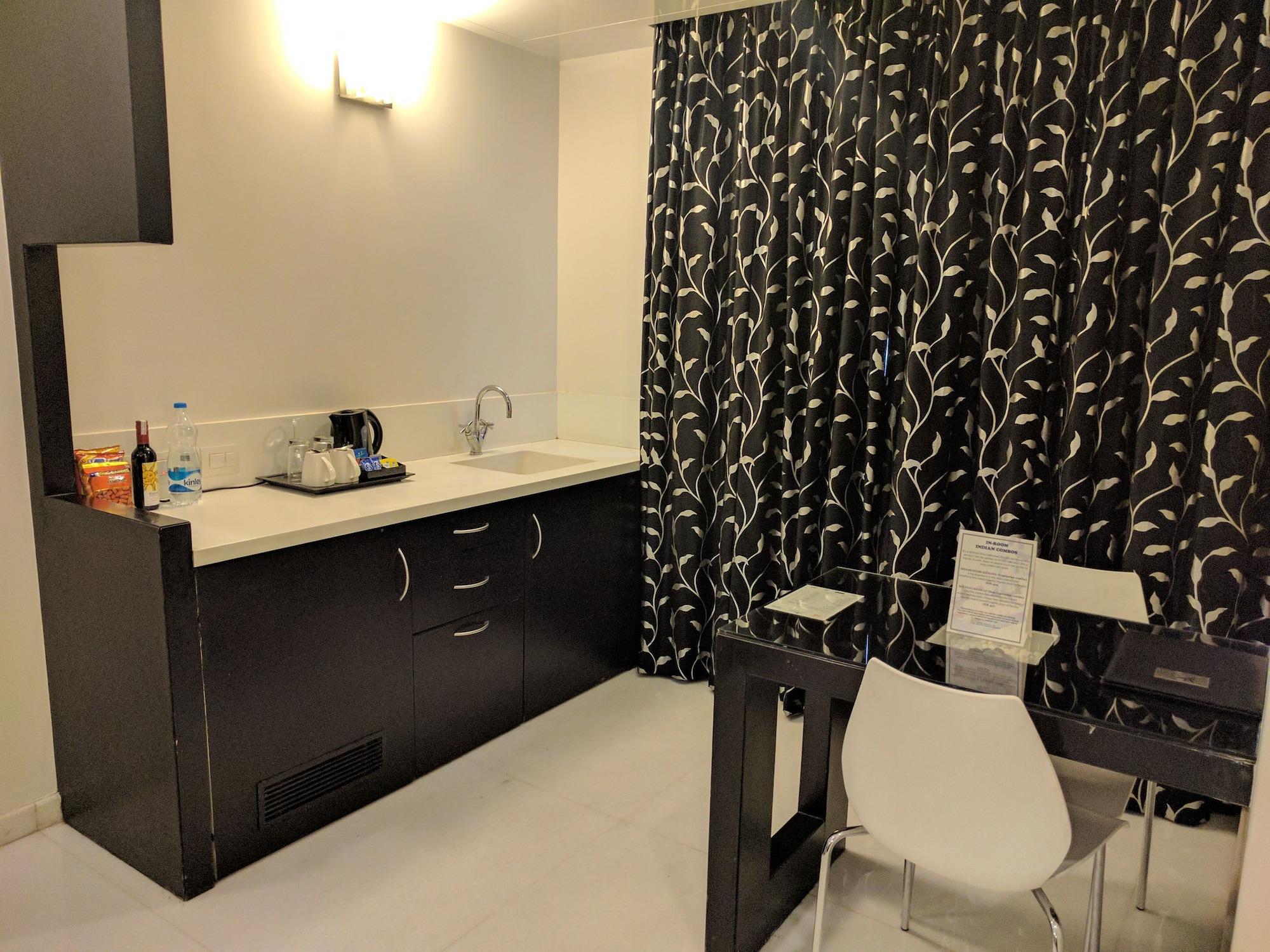Blu Petal - A Business Hotel