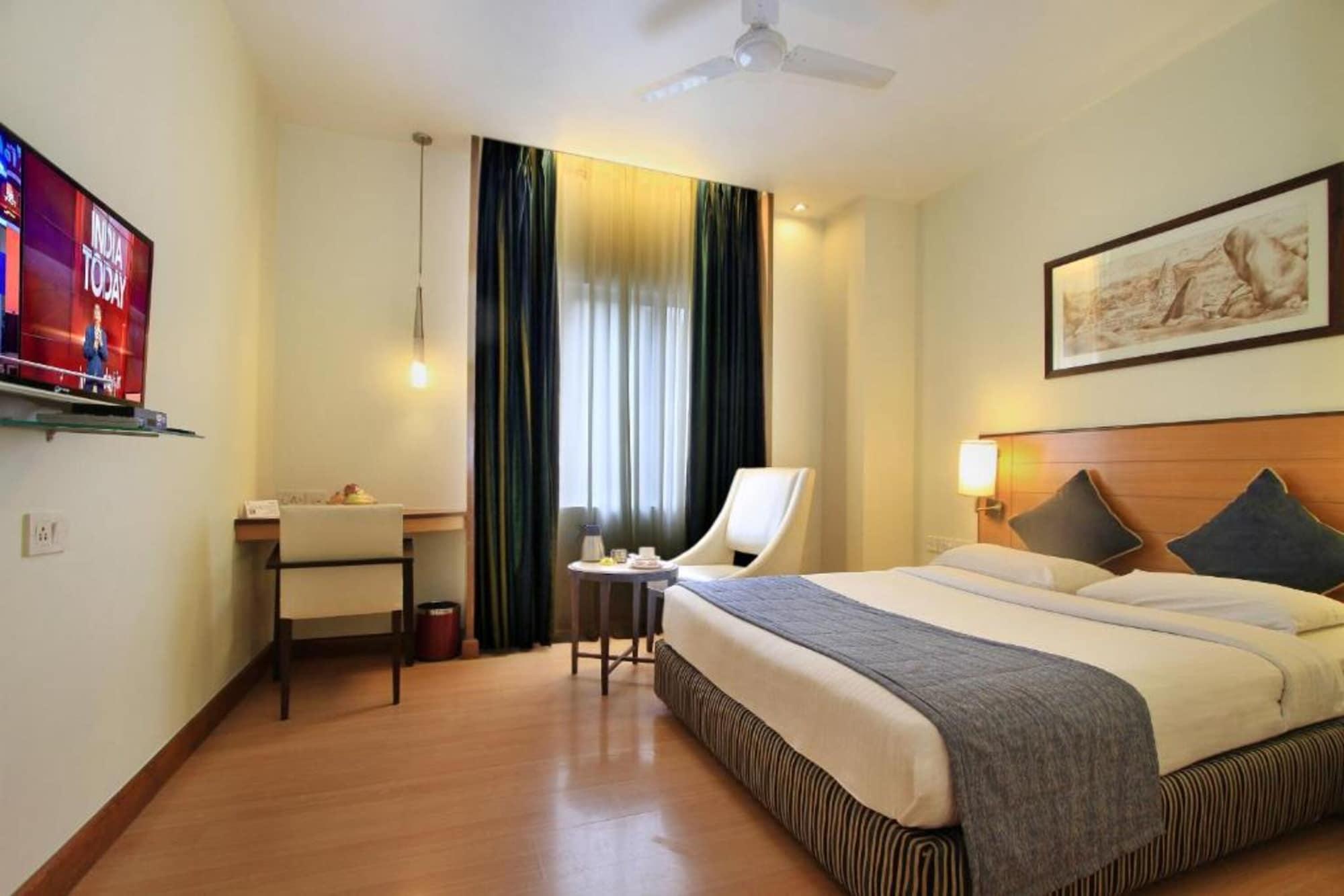 La Sara Grand Hotel 3*
