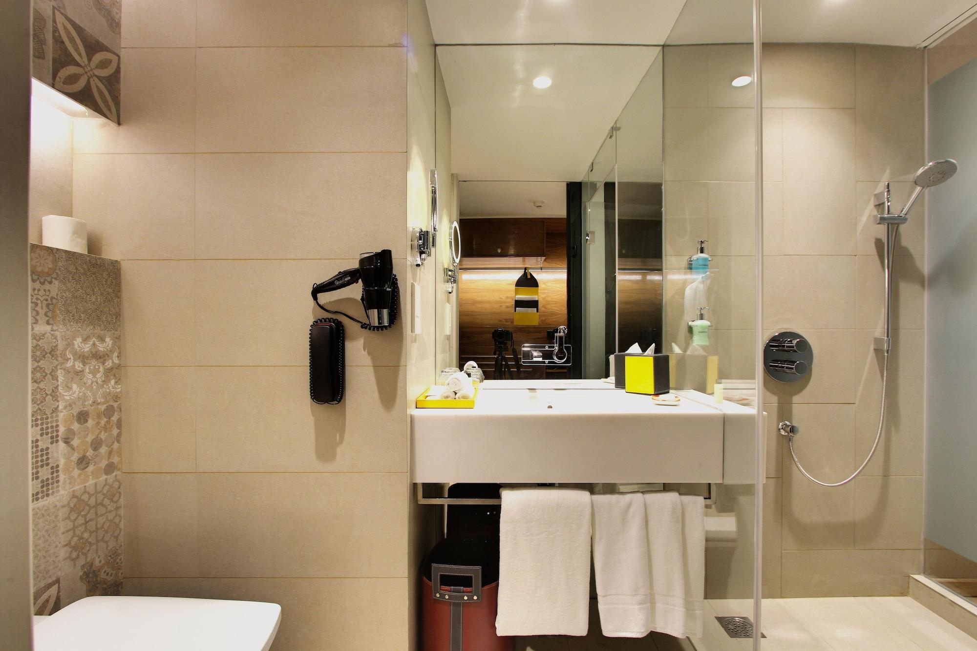 Radisson Center 4* Bangalore