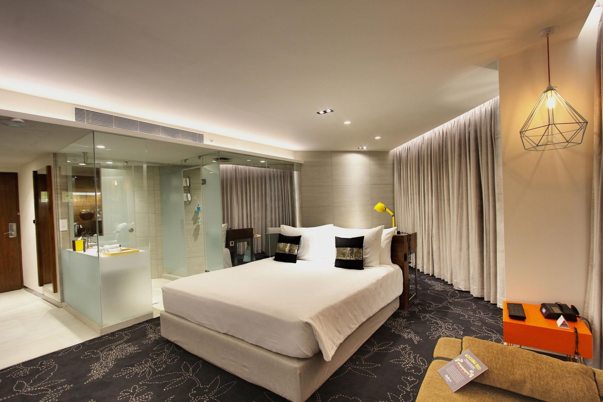 Radisson Center 4* Bangalore