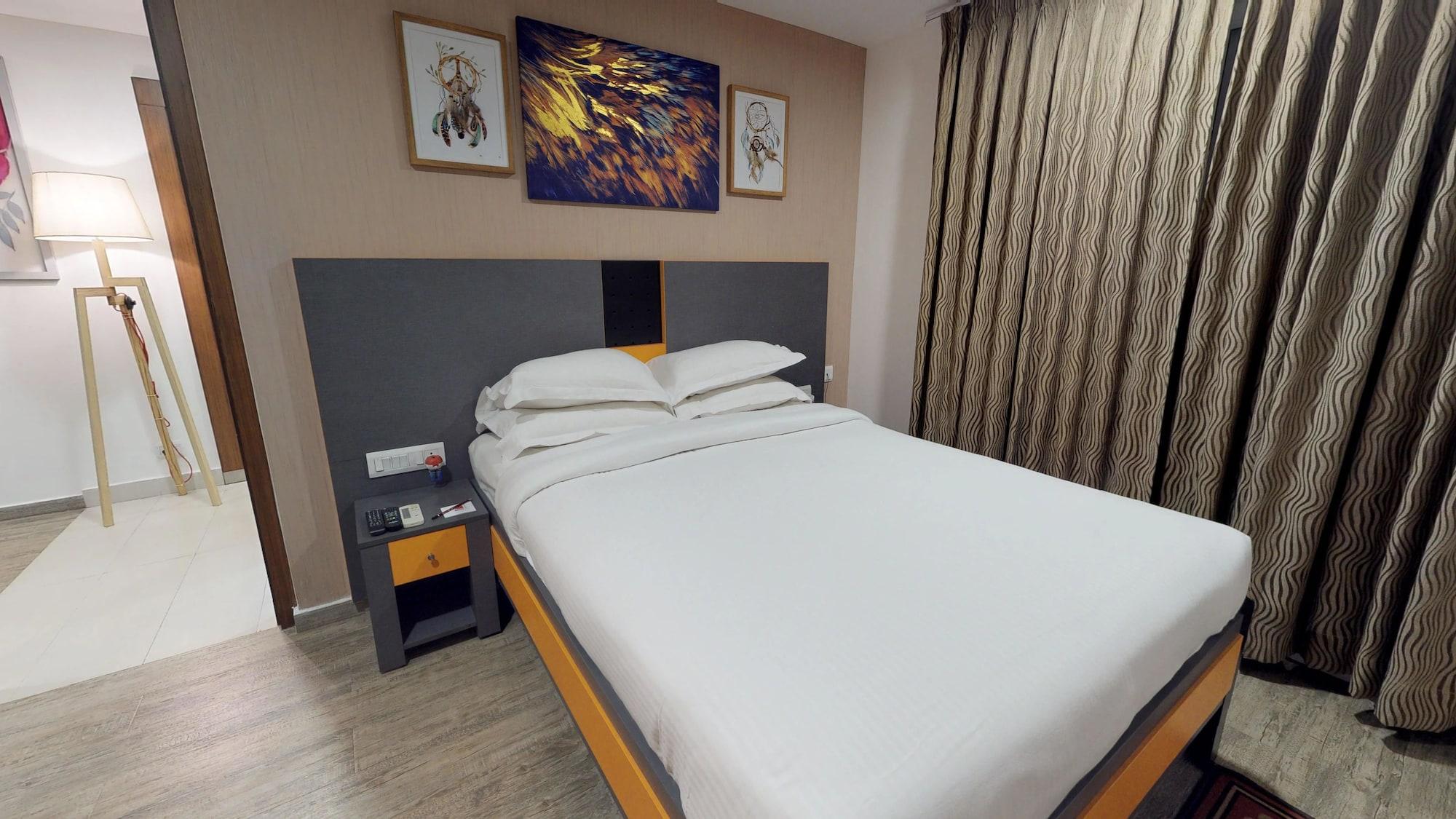 Hotel 37th Crescent Boutique