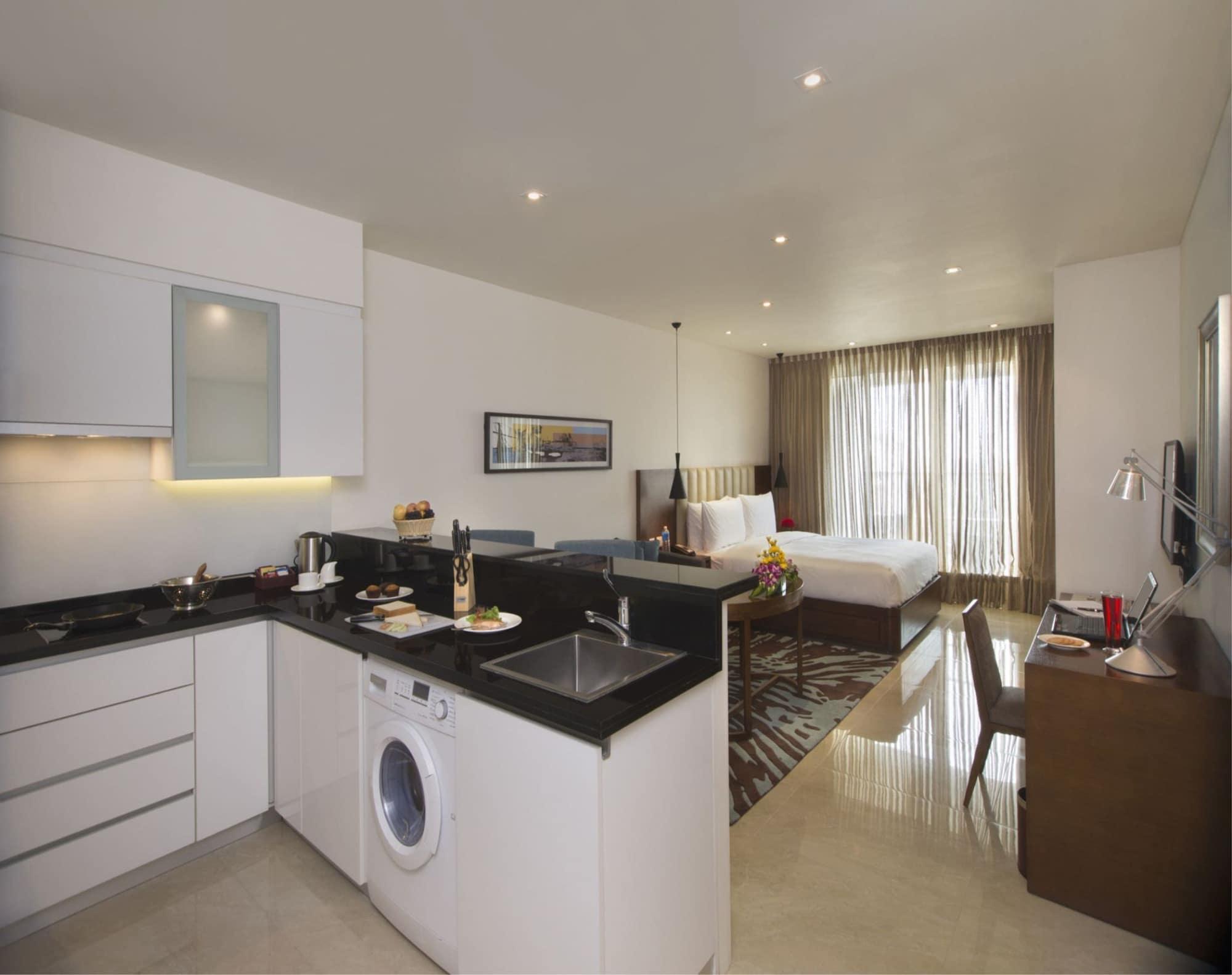 Oakwood Whitefield 5*