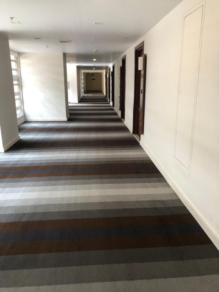 Oakwood Whitefield Hotel