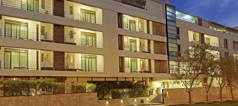 Sarovar Portico Outer Ring Road 4*