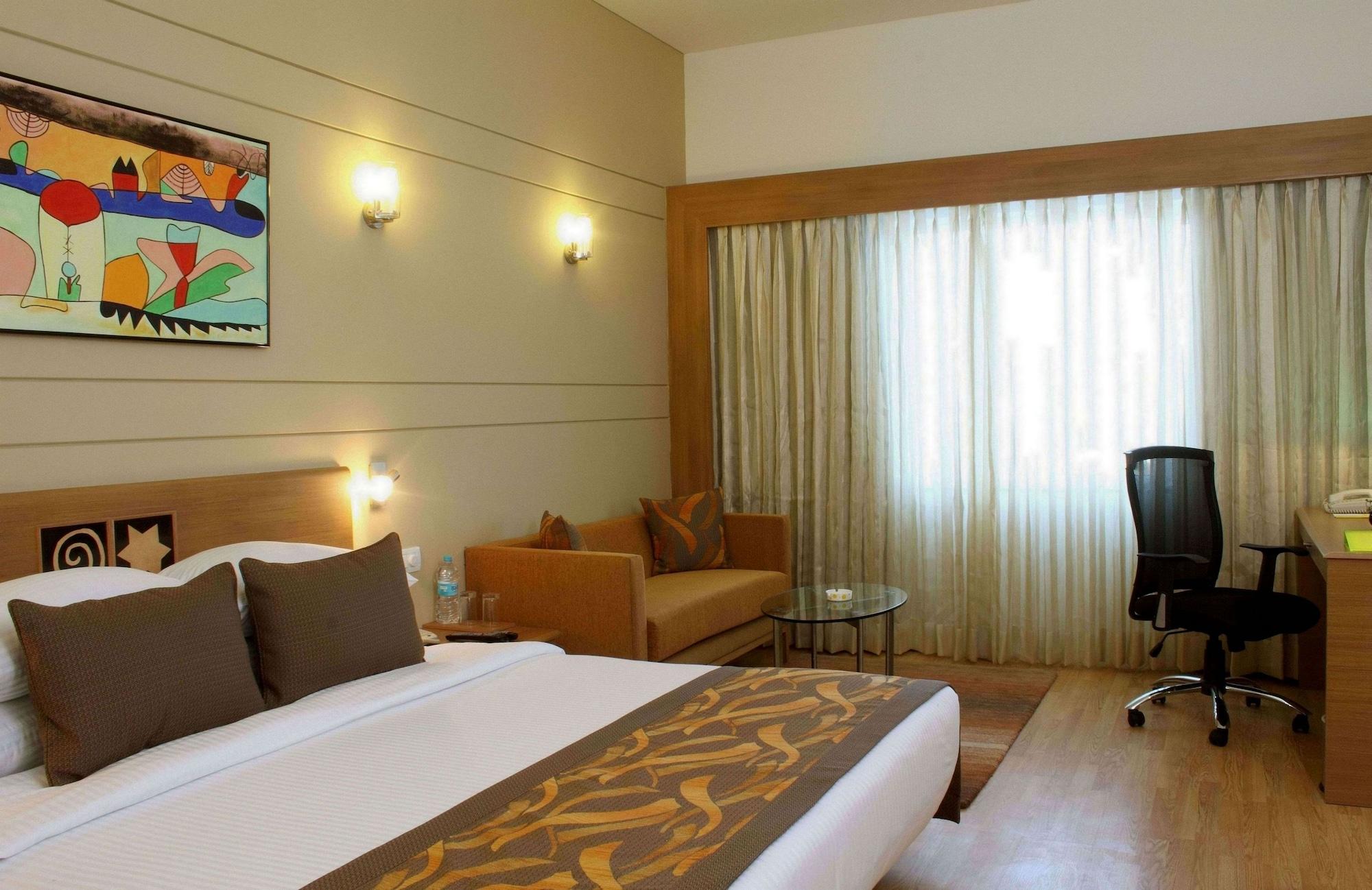 Lemon Tree Electronics Hotel