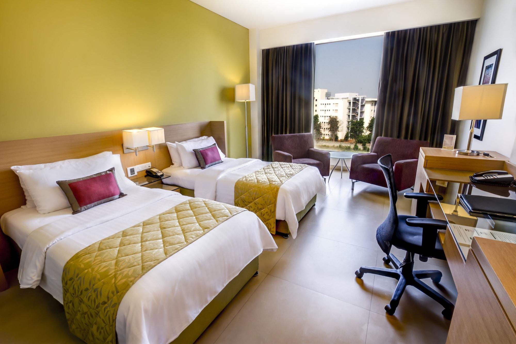 Radha Regent Electronic 4* Bangalore